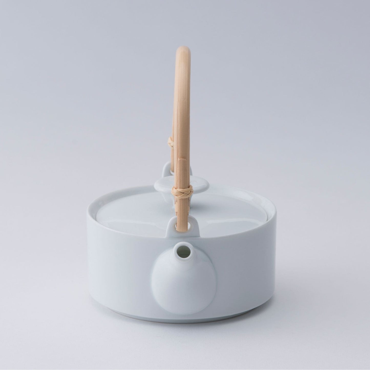 White Porcelain Dobin Teapot