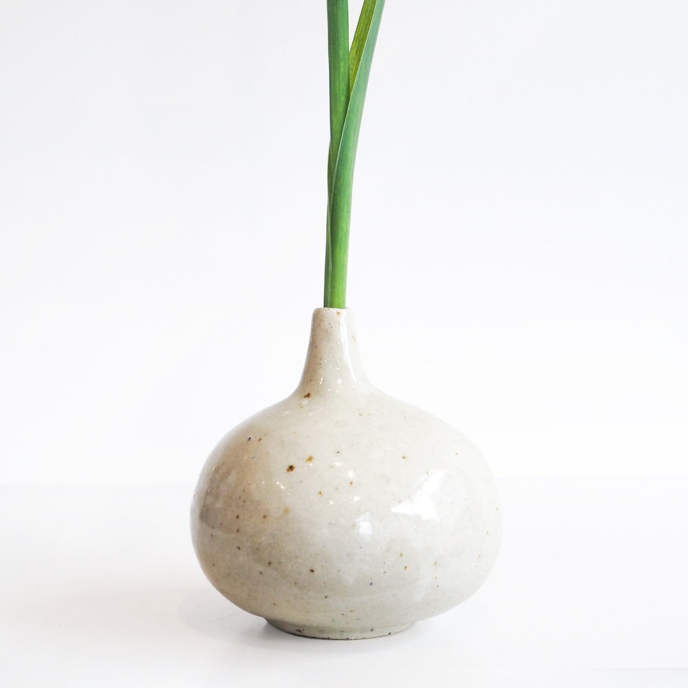 Handcrafted Mashiko Ivory Flower Vase