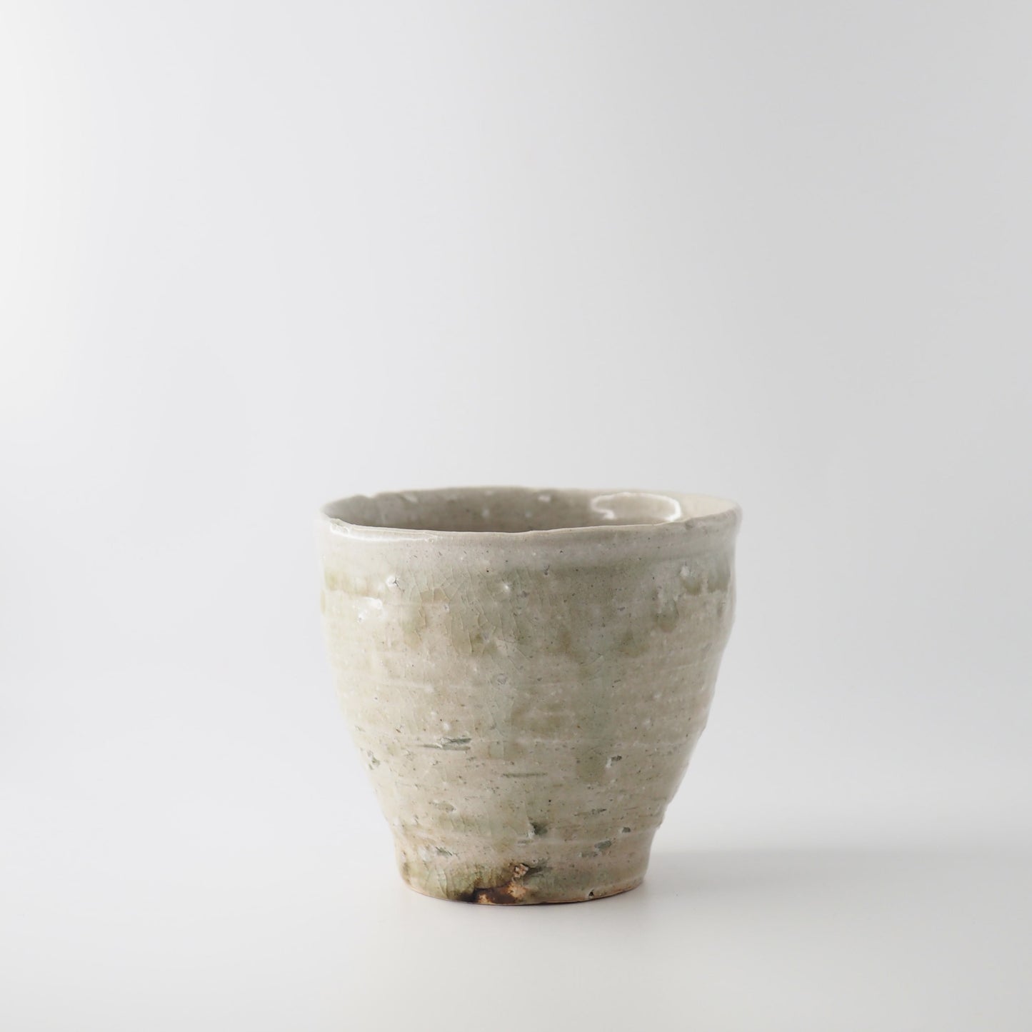 Handcrafted Kumidashi Ivory Yunomi from Mashiko