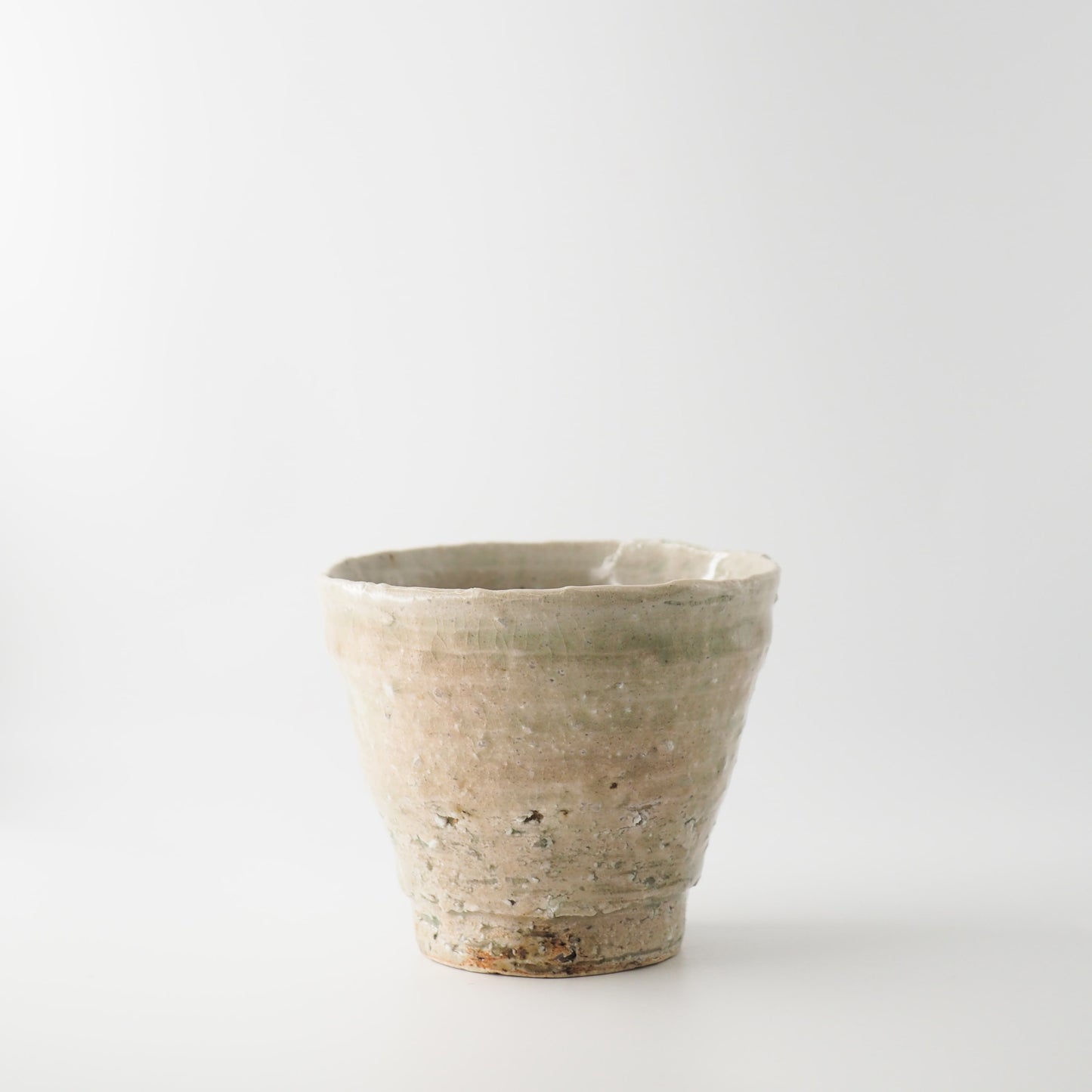Handcrafted Kumidashi Ivory Yunomi from Mashiko