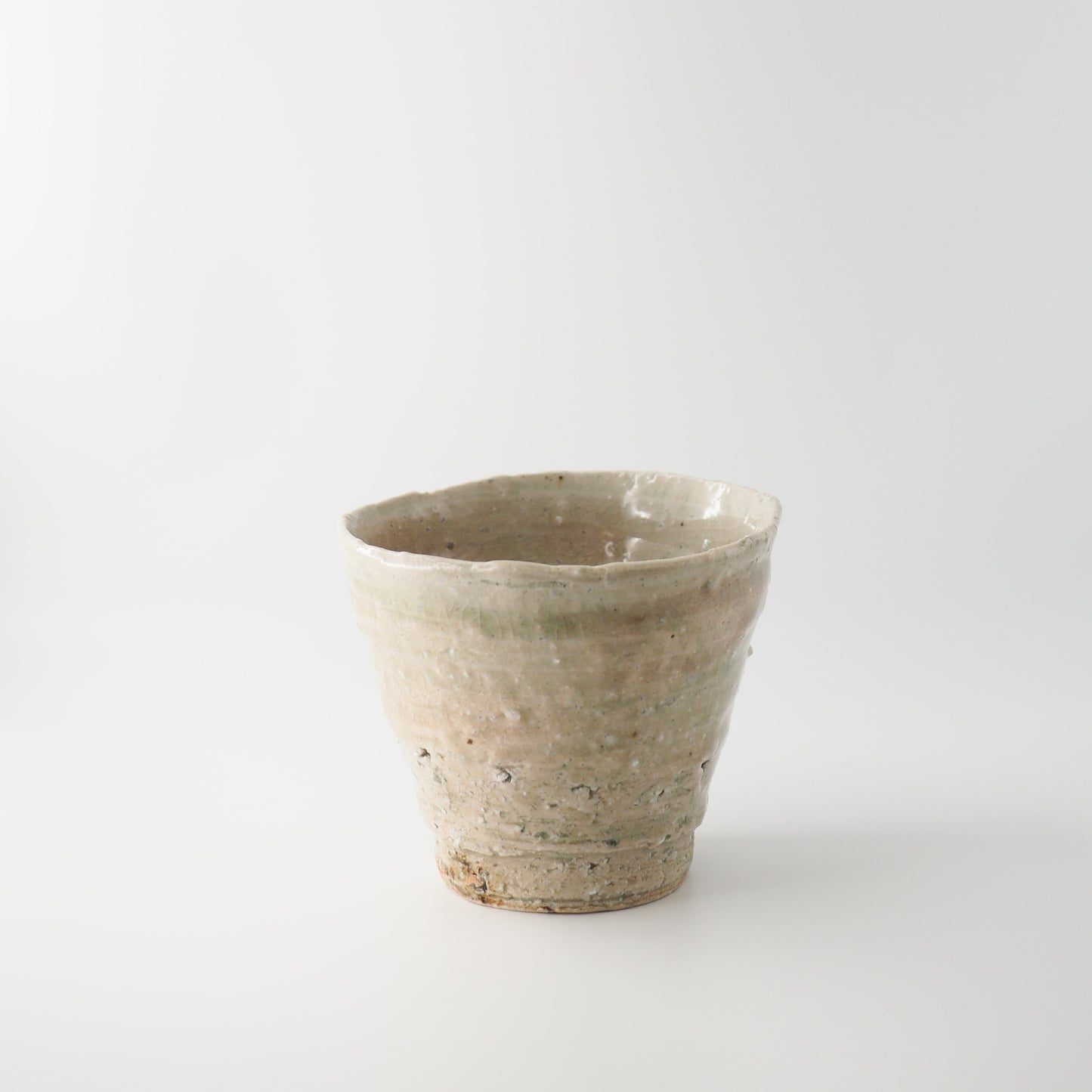Handcrafted Kumidashi Ivory Yunomi from Mashiko
