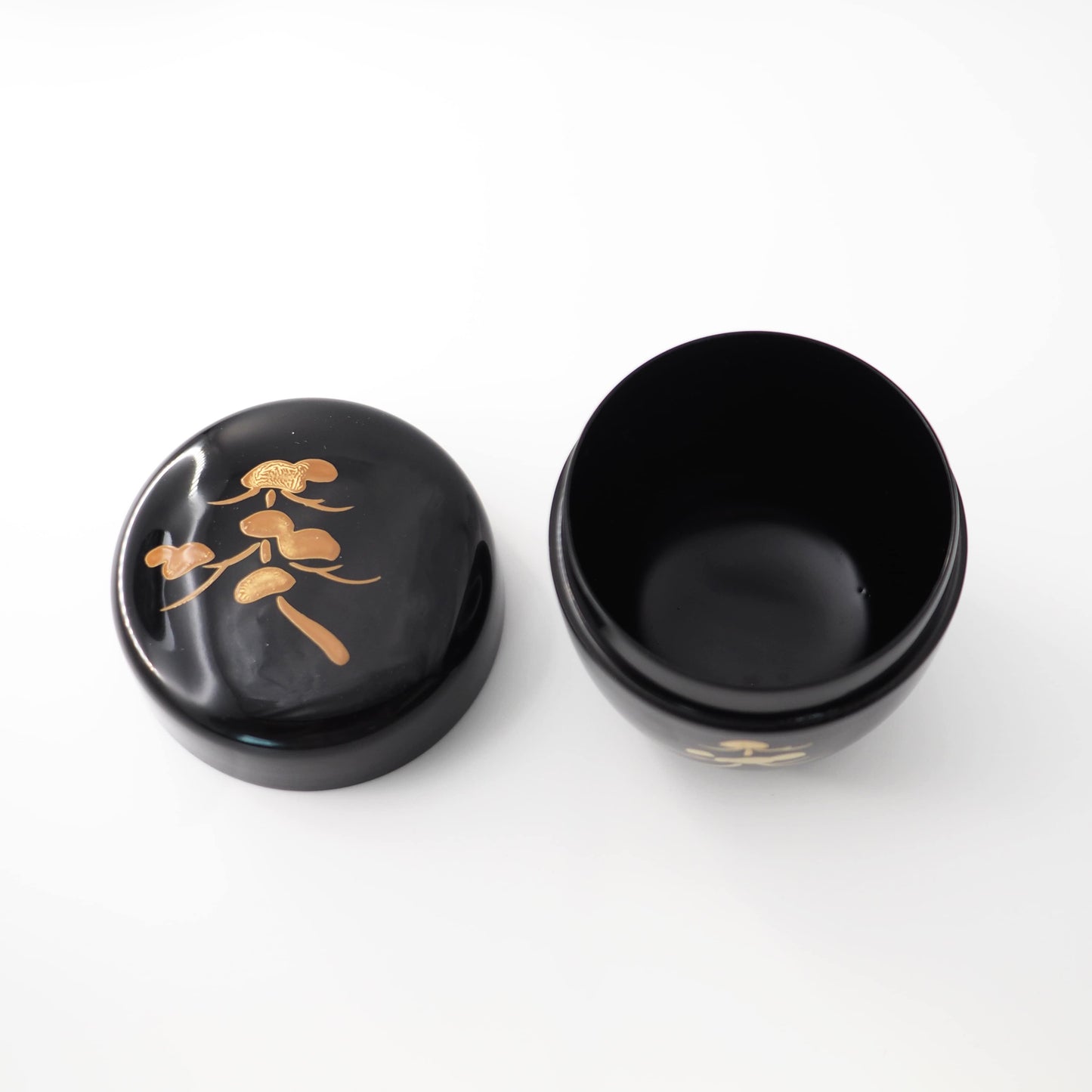 Natsume with Bamboo Maki-e