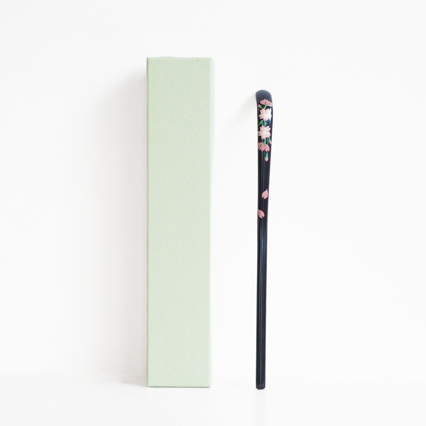 Black Cherry Blossom Chashaku (Bamboo Spoon)