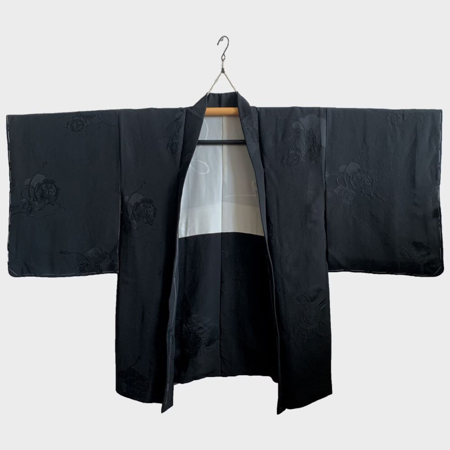 Black Taiko Drum Woven Pattern Haori Jacket