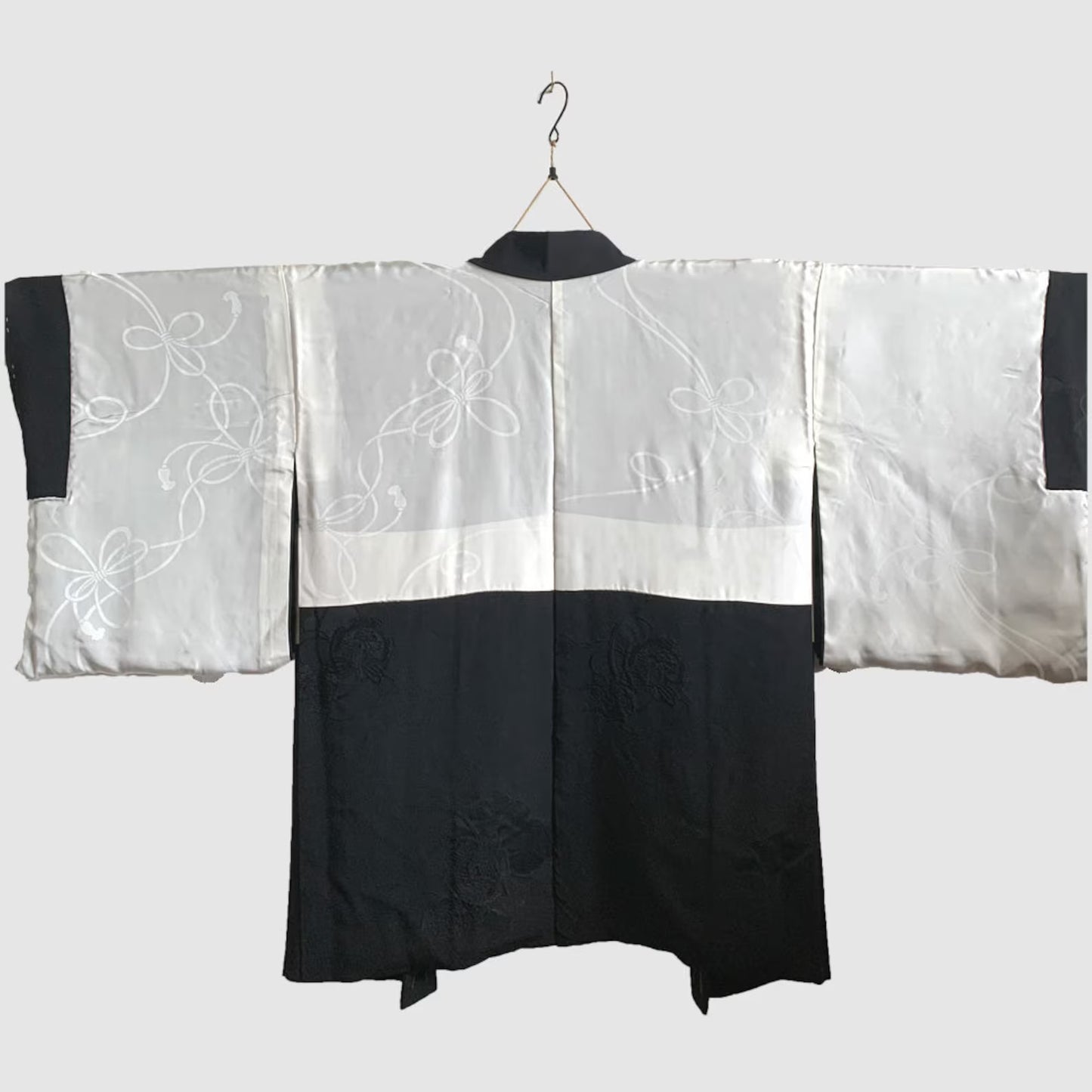 Black Taiko Drum Woven Pattern Haori Jacket