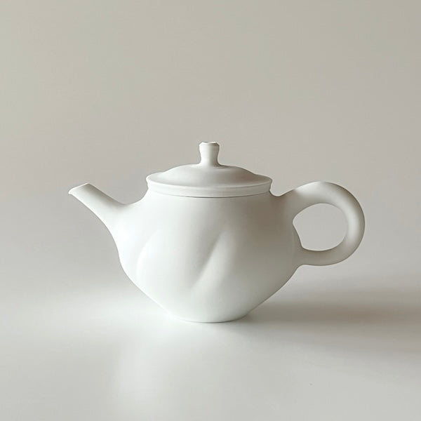 Petite White Dimple Kyusu