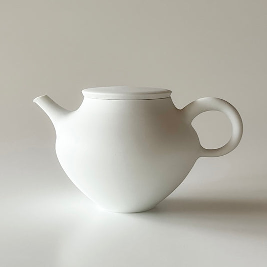 Large White Hineri Kyusu Teapot