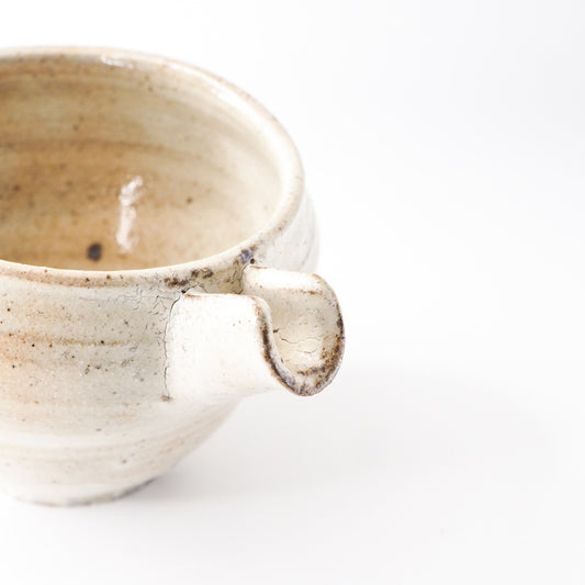 Kohiki Karatsu Katakuchi Pouring Pot