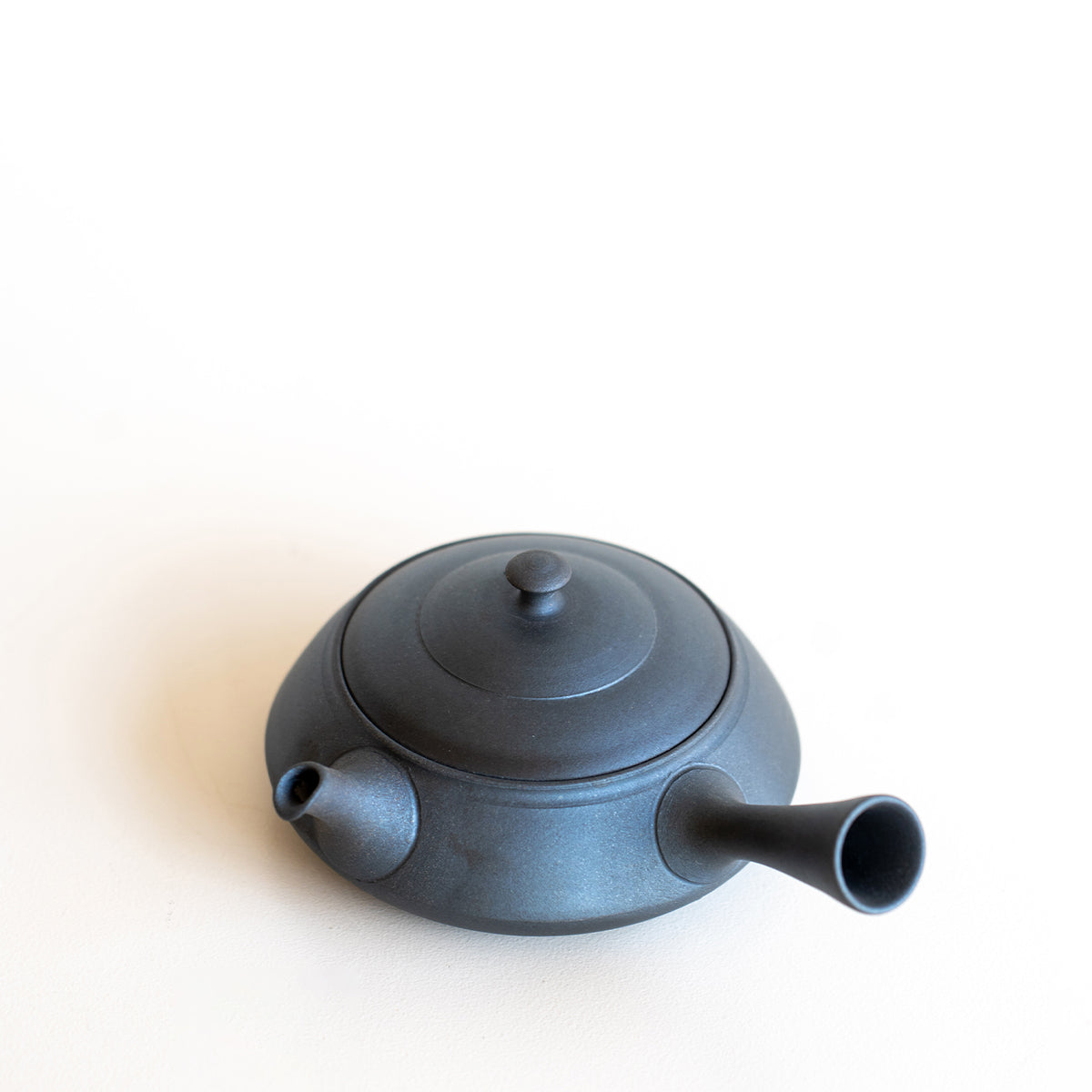 Hand Thrown Metal Grey Kyusu (Tea Pot) from Tokoname
