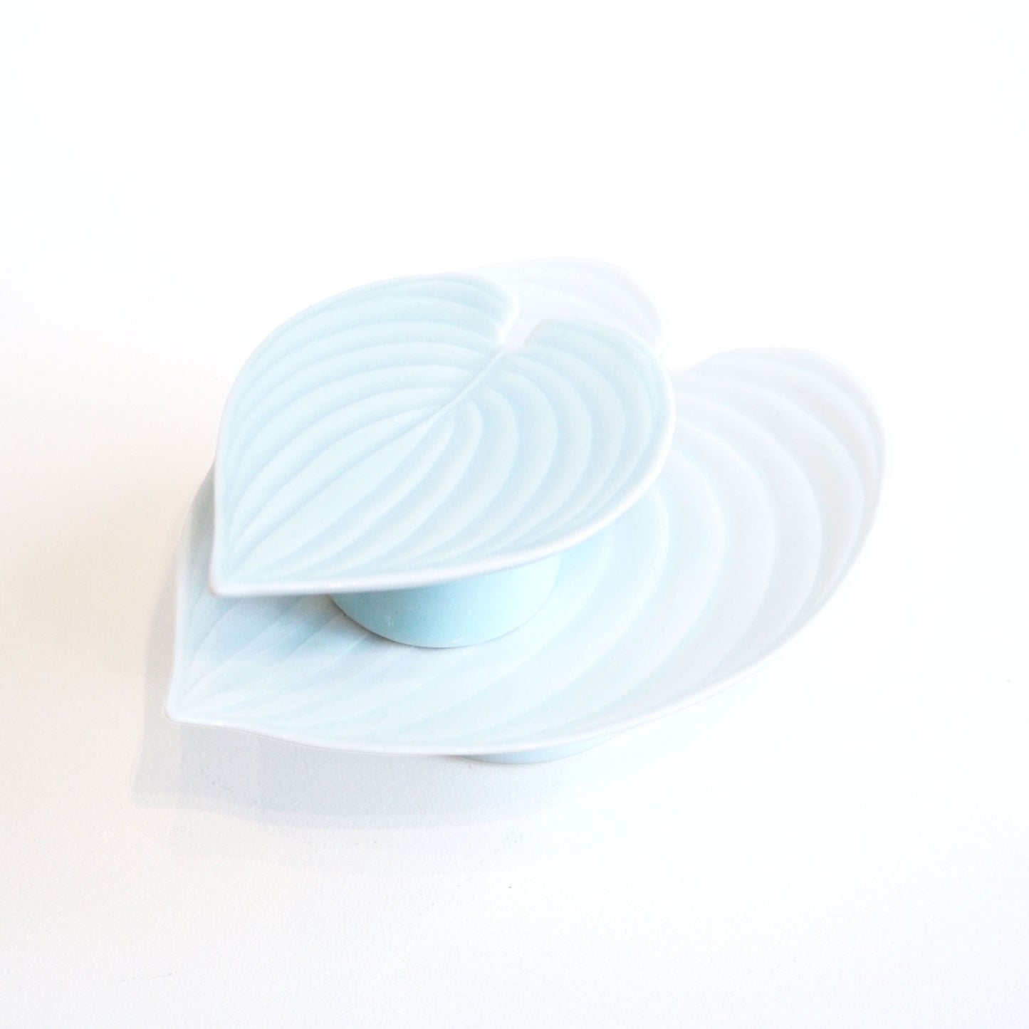 Lotus Pedestal Plates