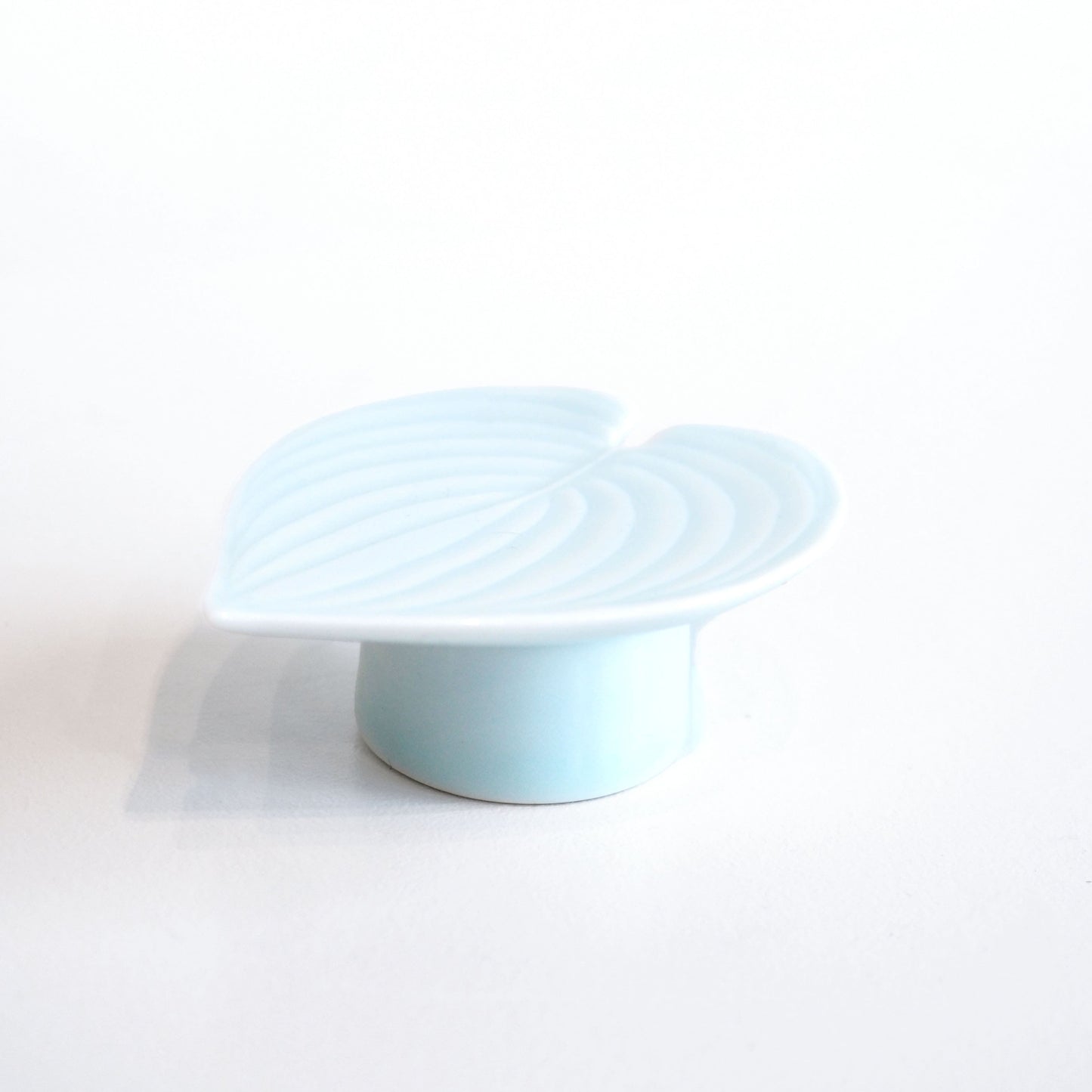 Lotus Pedestal Plates
