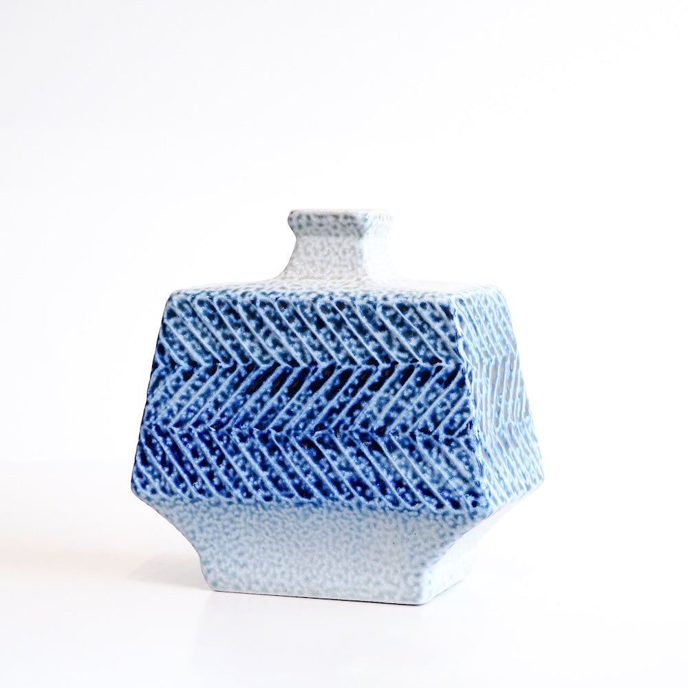 Mashiko Wide Shioyaki Flower Vase