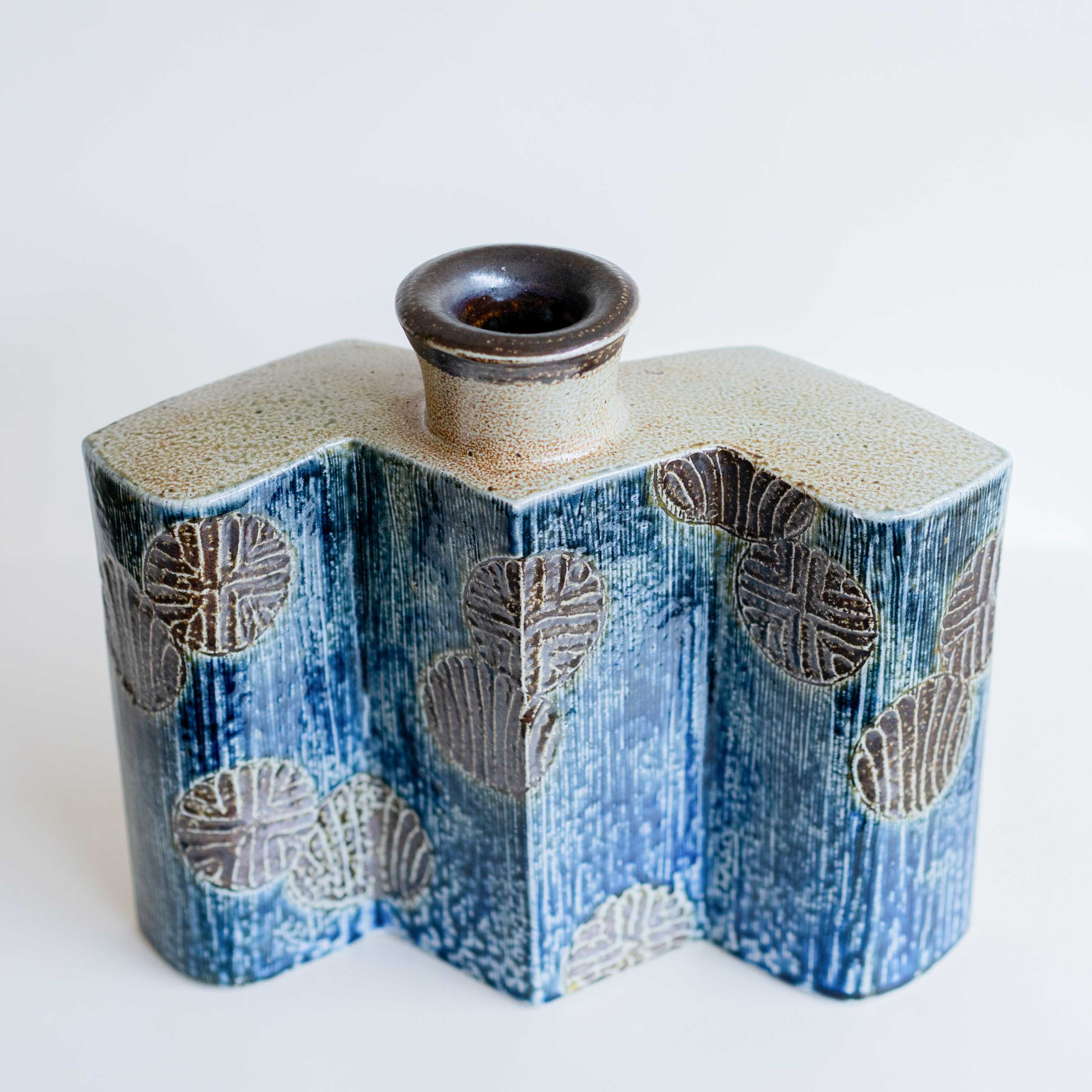 Tomoo Hamada Vase