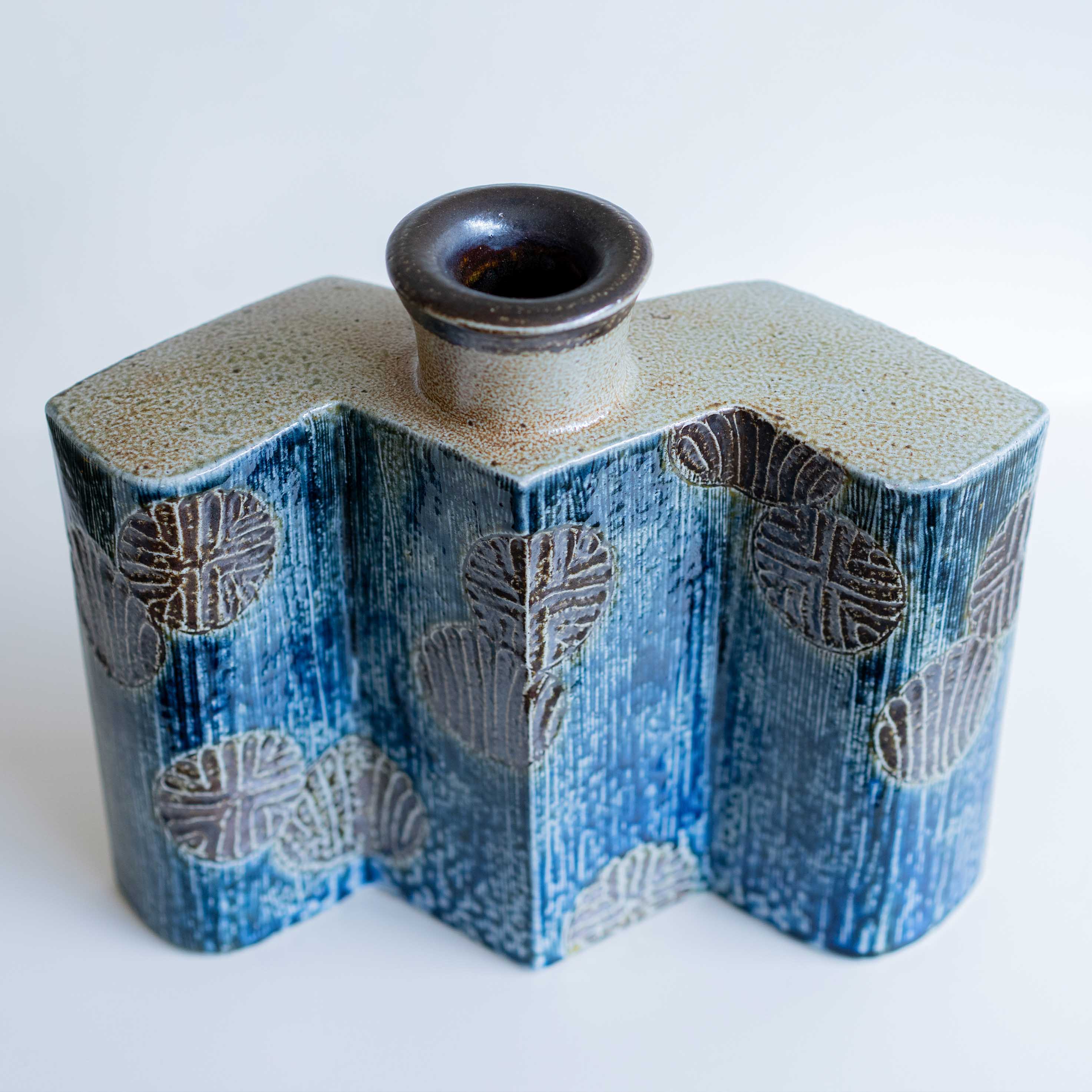 Tomoo Hamada Vase