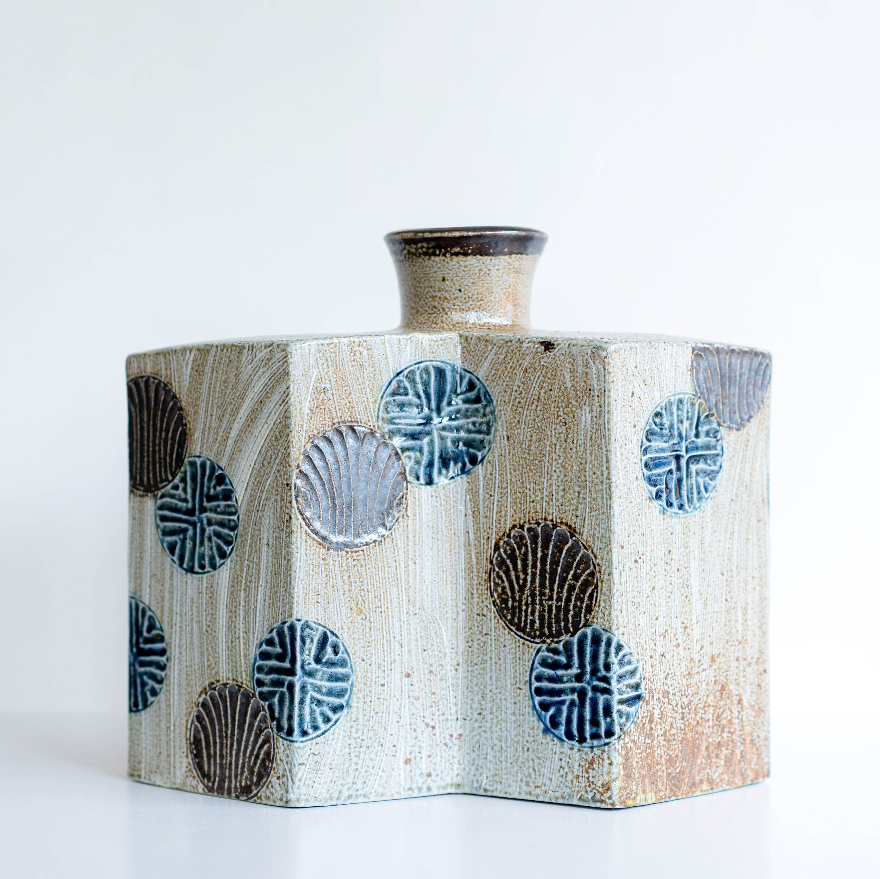 Tomoo Hamada Vase